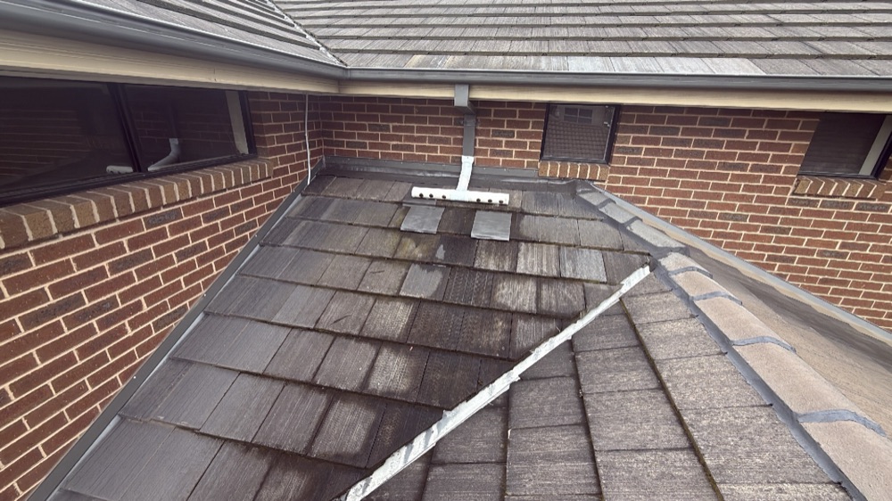 Second spreader observed discharging onto the lower roof, found during a defect investigation in Mernda, 20 km from Mickleham