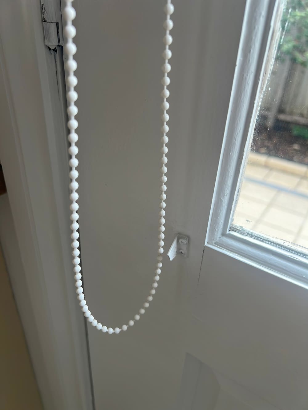 Looped blind chain, Bentleigh East, Mickleham